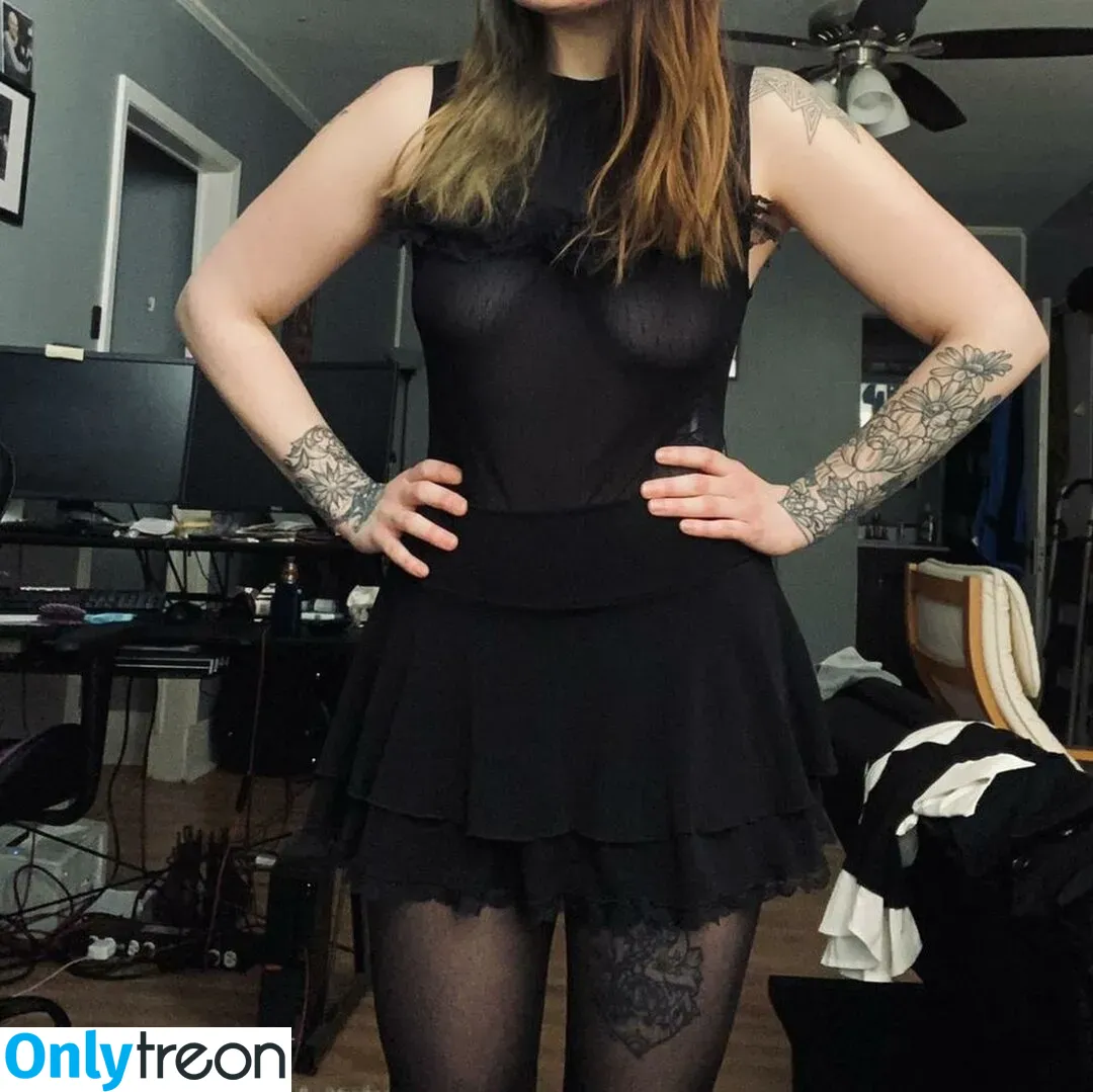 Depop Wins nude photo #0123 (depop)