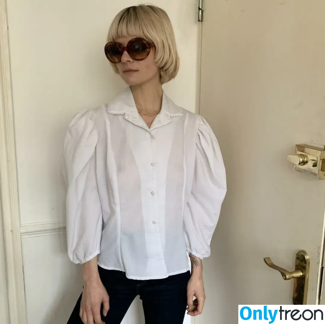 Depop Wins nude photo #0248 (depop)