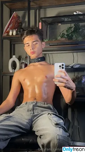  nude photo #0002