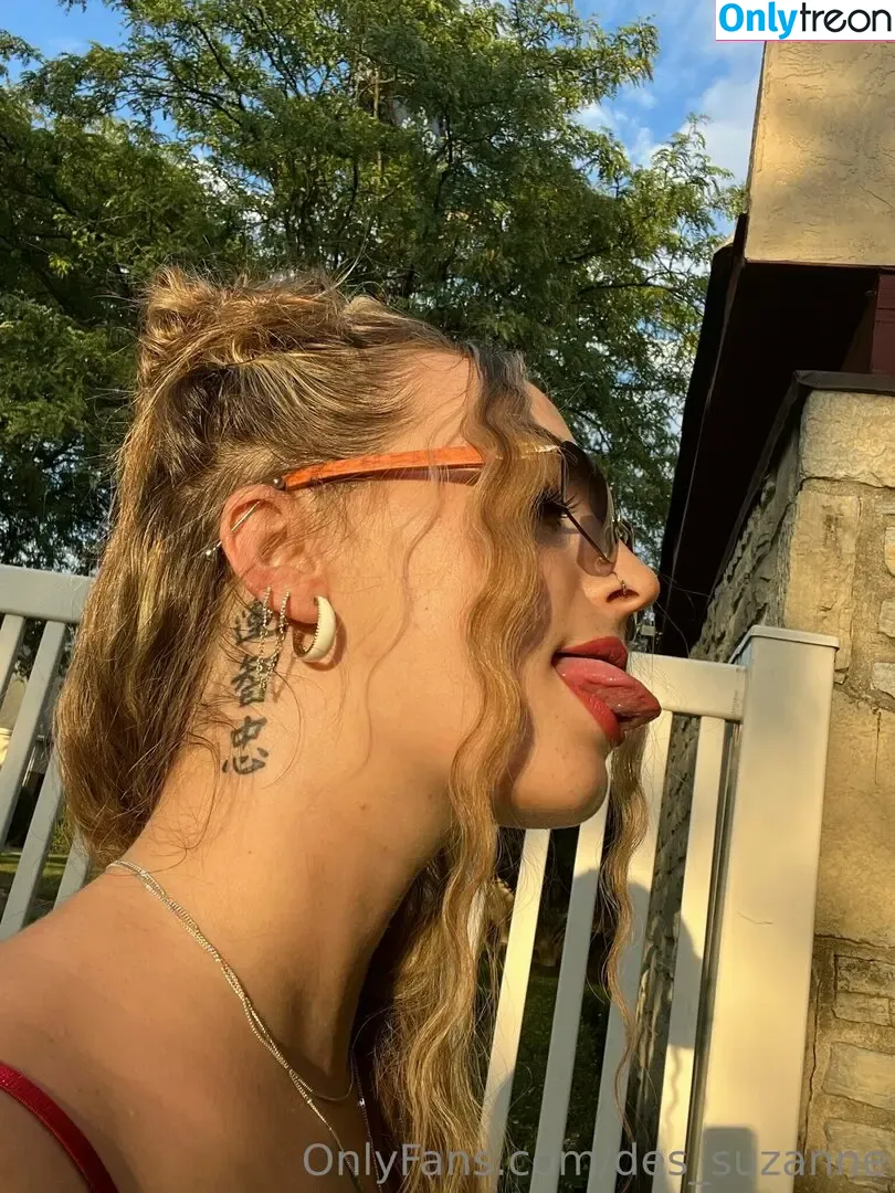 des_suzanne nude photo #0058 (destiny_suzanne_)