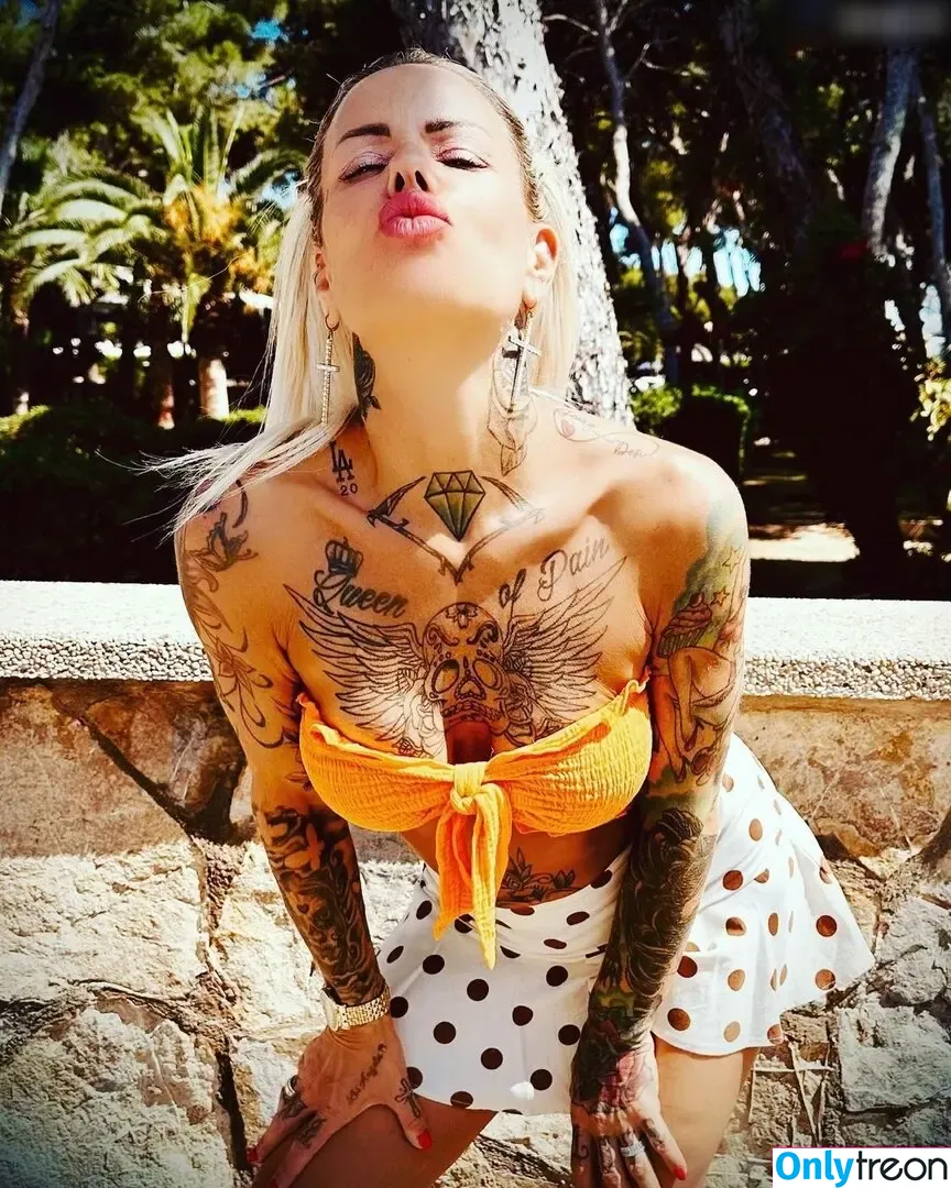 Desiree Hansen nude photo #0002 (miss.sugar.offiziell / rtlzwei)