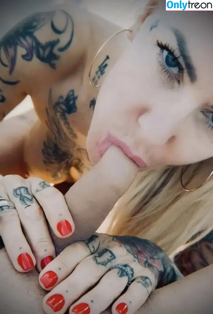 Desiree Hansen nude photo #0025 (miss.sugar.offiziell / rtlzwei)