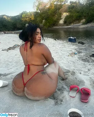 Desirethhhh / Desireth Santamaría / desirethhhh_ nude photo #0032