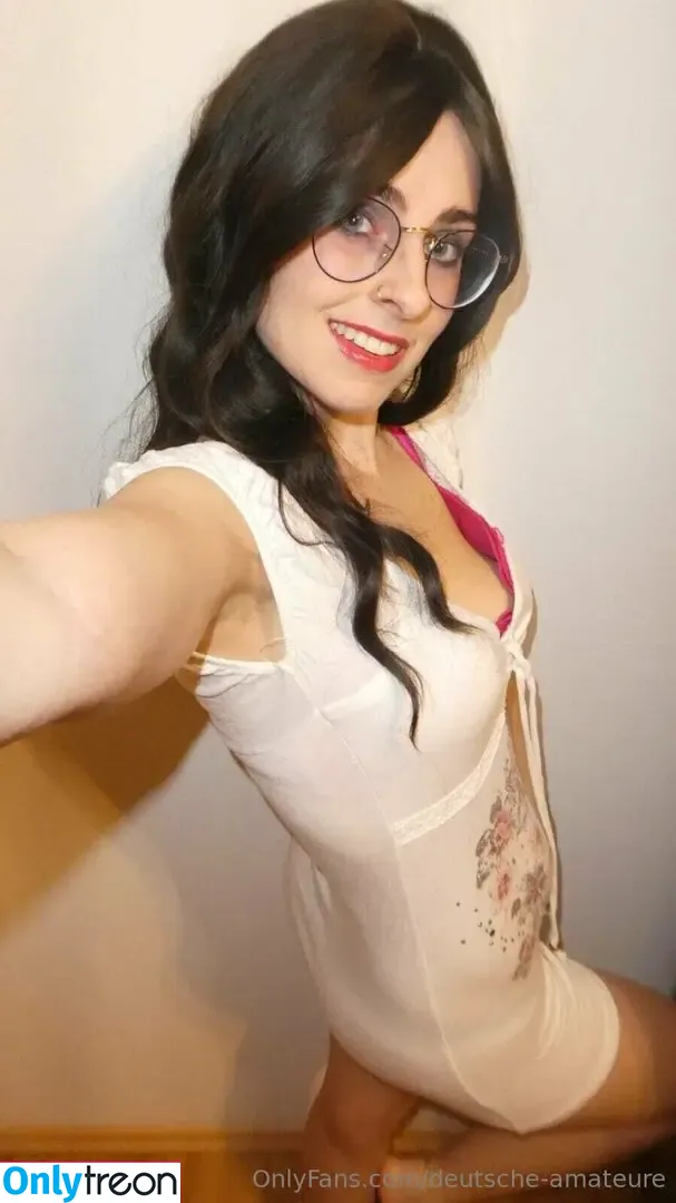 deutsche-amateure nude photo #0016 (deutsche.amateure.offiziell)