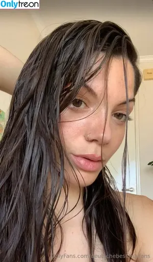 deutschebestonlyfans / germanysbest nude photo #0019