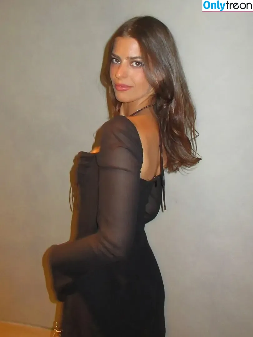 Develique nude photo #0635 (Develiquee / angelique_nk)