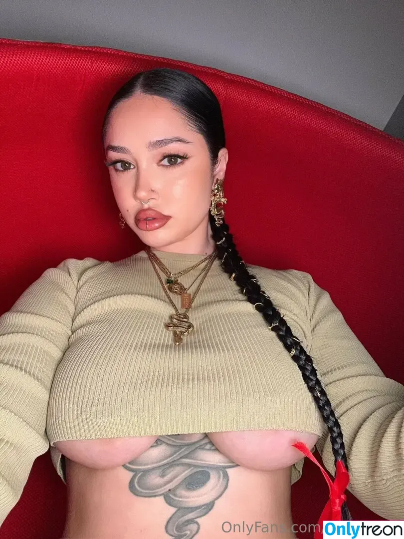 devilbabie nude photo #0001 (brainsoupp_ / uncutbrainsoupp / vladyhh)