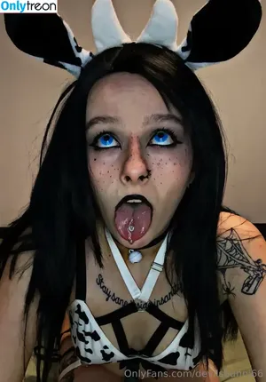 devilsbunni66 / devilsbunni666 / devilsbunni66_ / succubus_bunny nude photo #0098