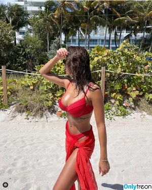Devin Brugman / Natasha Oakley / devinbrugman nude photo #0067