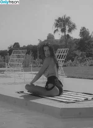 Devin Brugman / Natasha Oakley / devinbrugman nude photo #0599