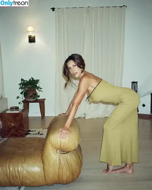 Devin Brugman / Natasha Oakley / devinbrugman nude photo #0806