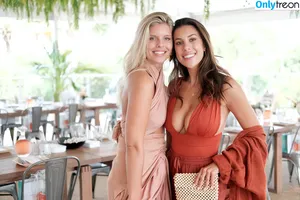 Devin Brugman / Natasha Oakley / devinbrugman nude photo #0860