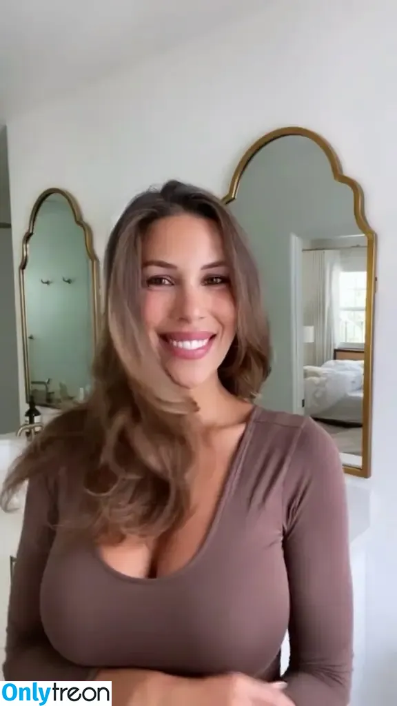 Devin Brugman nude photo #0055 (Natasha Oakley / devinbrugman)