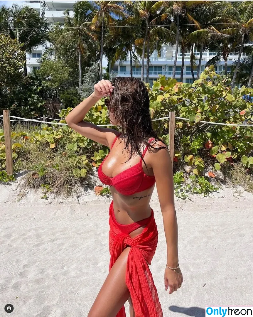 Devin Brugman nude photo #0067 (Natasha Oakley / devinbrugman)