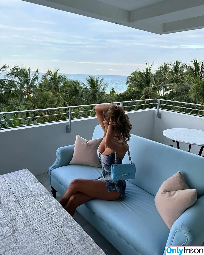 Devin Brugman nude photo #0757 (Natasha Oakley / devinbrugman)