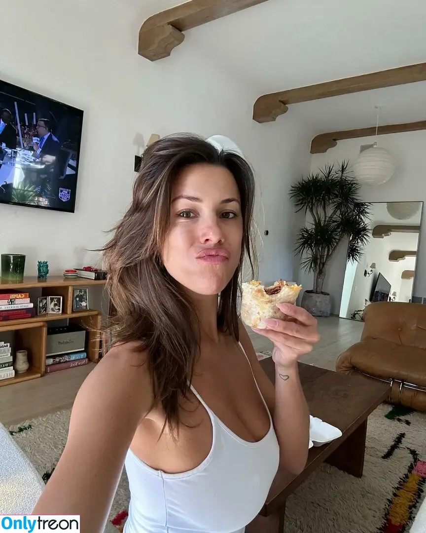 Devin Brugman nude photo #0833 (Natasha Oakley / devinbrugman)