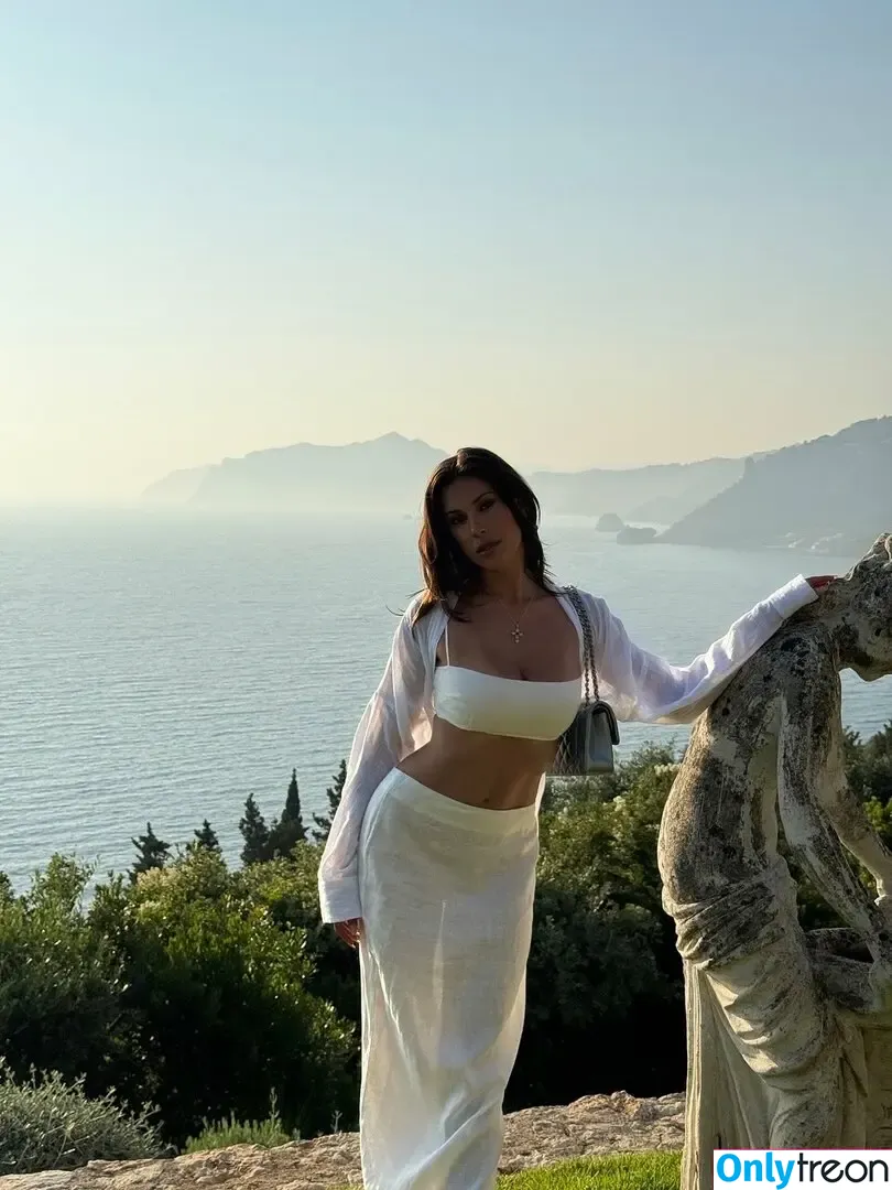 Devin Brugman nude photo #1608 (Natasha Oakley / devinbrugman)