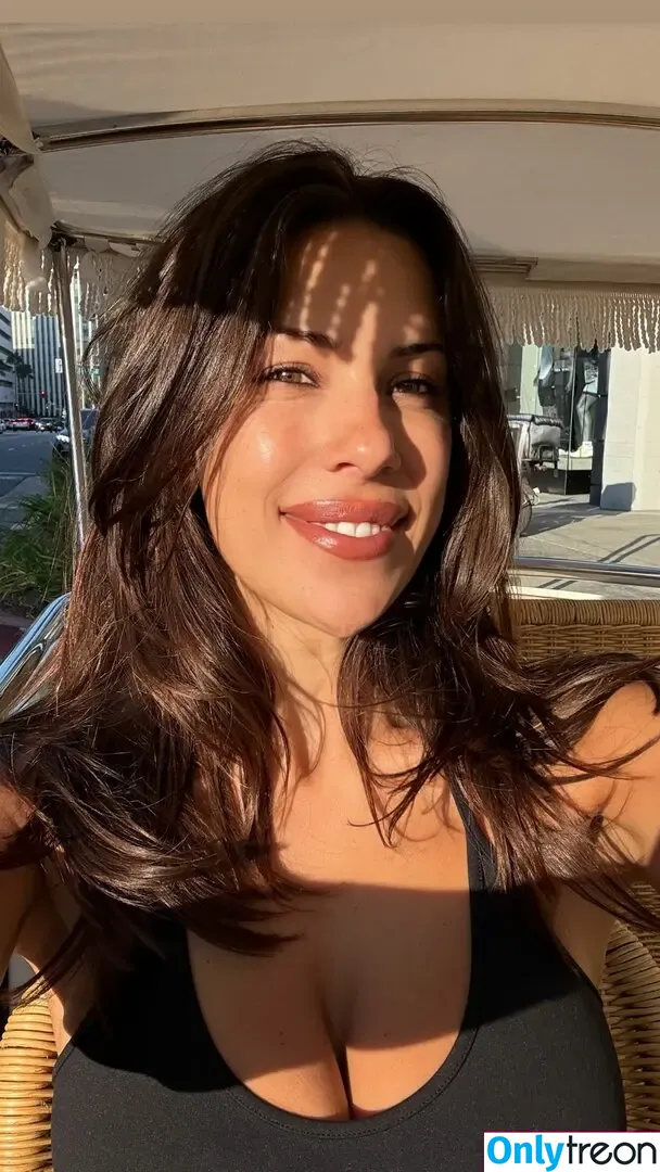 Devin Brugman nude photo #1642 (Natasha Oakley / devinbrugman)