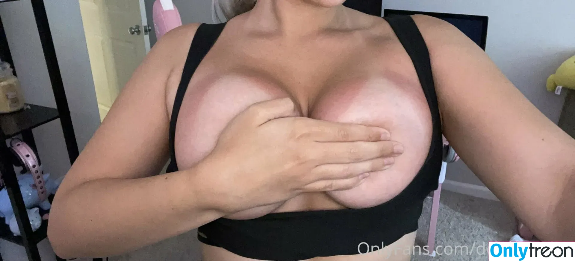 dezzywaifuu nude photo #0013 (dezzywaifuu)