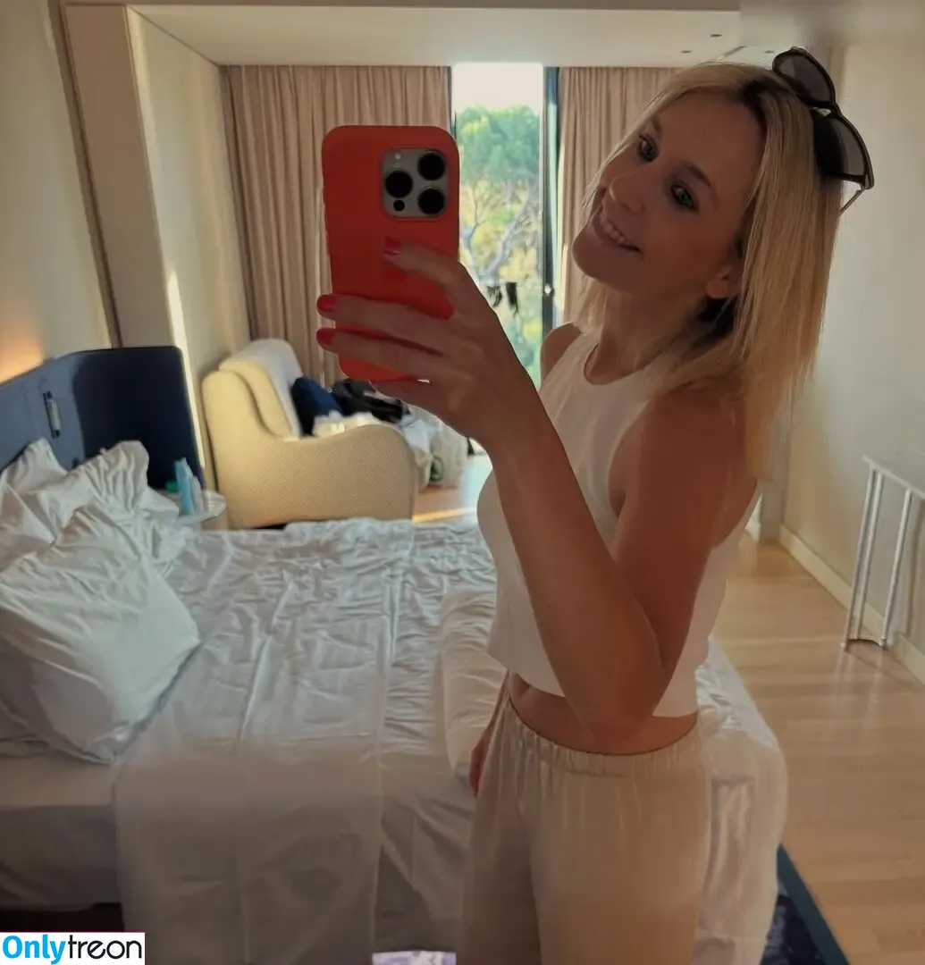 DFB Damen nude photo #0575 (sarahtoninx9_)