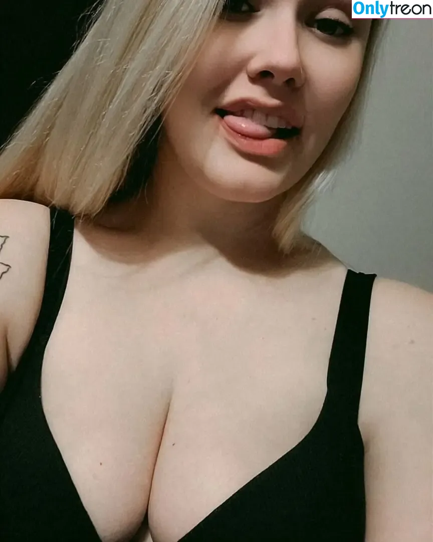 Diamond_baby nude photo #0046 (En_hi1 / Stacey_magic / bluediamond223 / bluediamondbaby2.2)