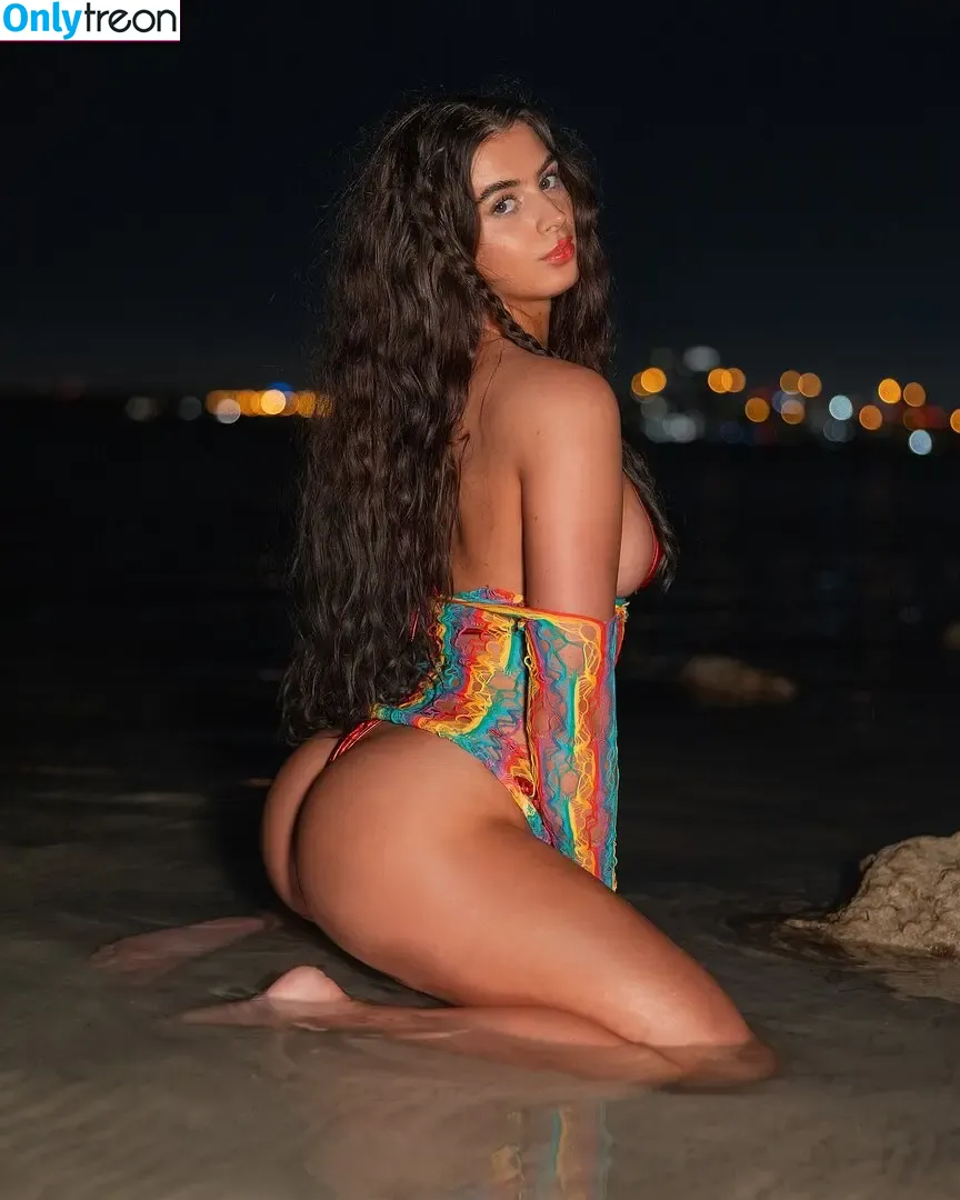 Diana Lapo nude photo #0202 (diana.lapo)