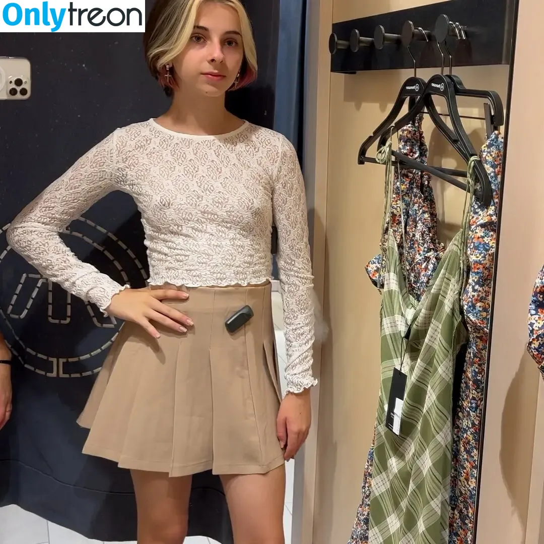 Diana Vlog nude photo #0004 (dianavlog13 / u235101496)