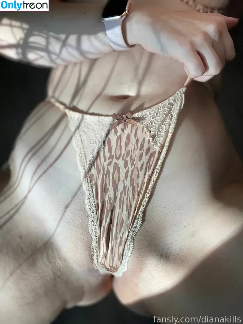 dianakills nude photo #0082 (ShibaHuskeyMom / dianakills_)
