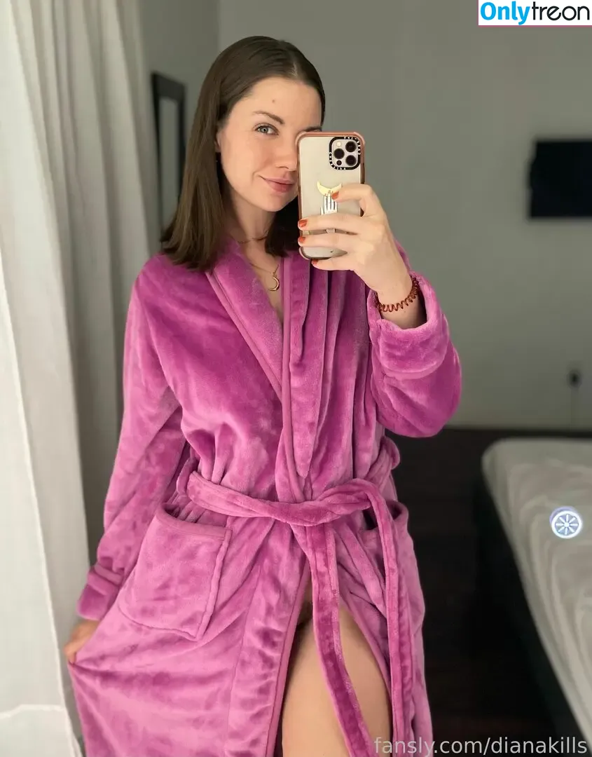 dianakills nude photo #0184 (ShibaHuskeyMom / dianakills_)