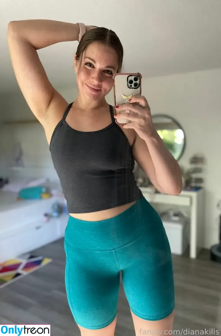 dianakills nude photo #0219 (ShibaHuskeyMom / dianakills_)