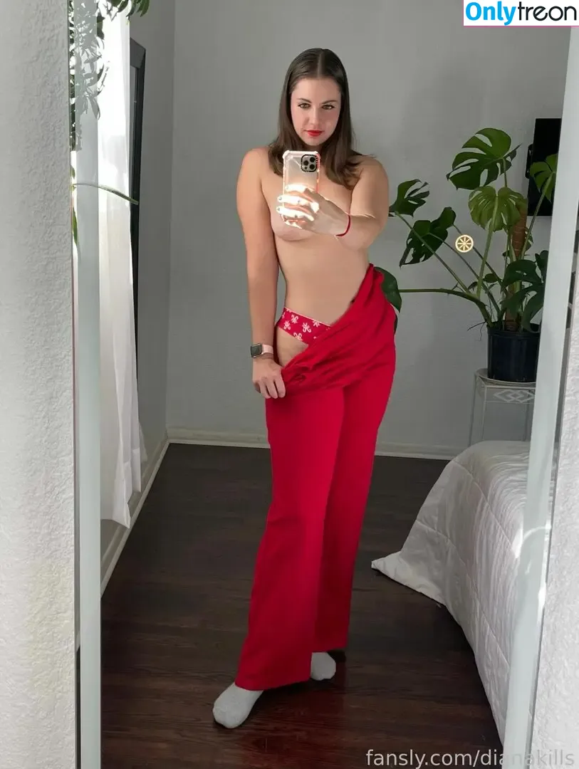dianakills nude photo #0313 (ShibaHuskeyMom / dianakills_)