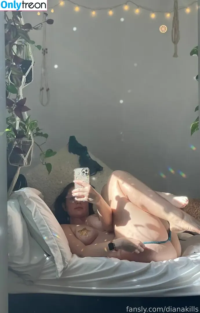 dianakills nude photo #0538 (ShibaHuskeyMom / dianakills_)