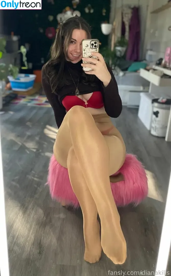 dianakills nude photo #0547 (ShibaHuskeyMom / dianakills_)