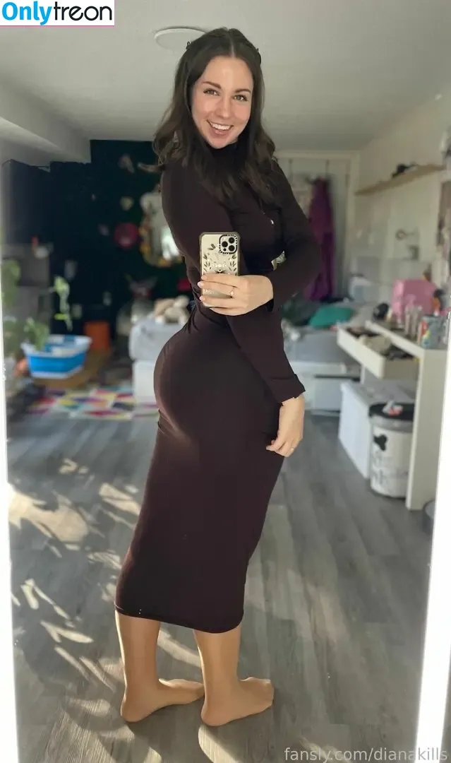 dianakills nude photo #0563 (ShibaHuskeyMom / dianakills_)