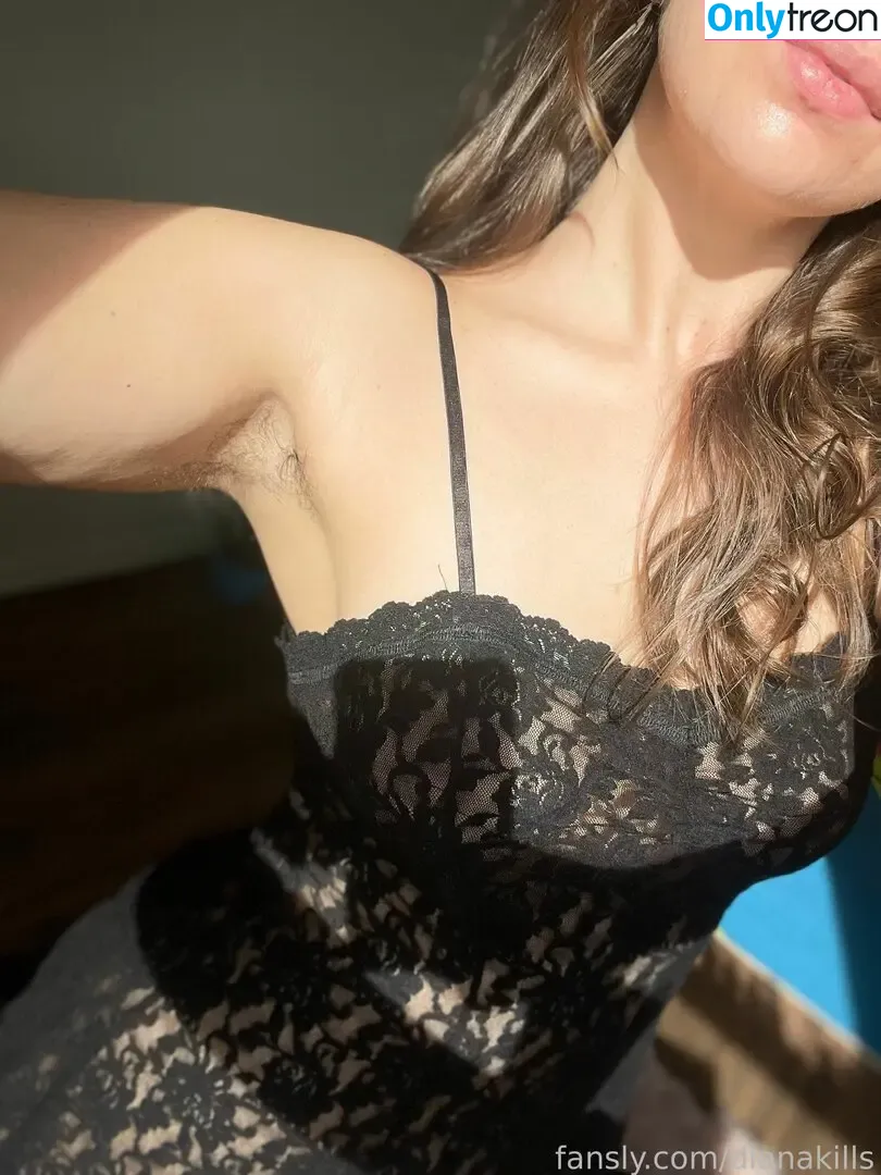 dianakills nude photo #0612 (ShibaHuskeyMom / dianakills_)