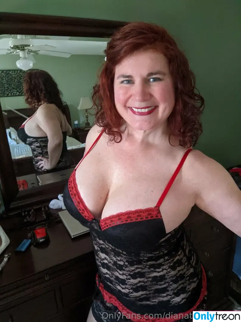 dianathegoddess nude photo #0099 (dianathegoddess10)