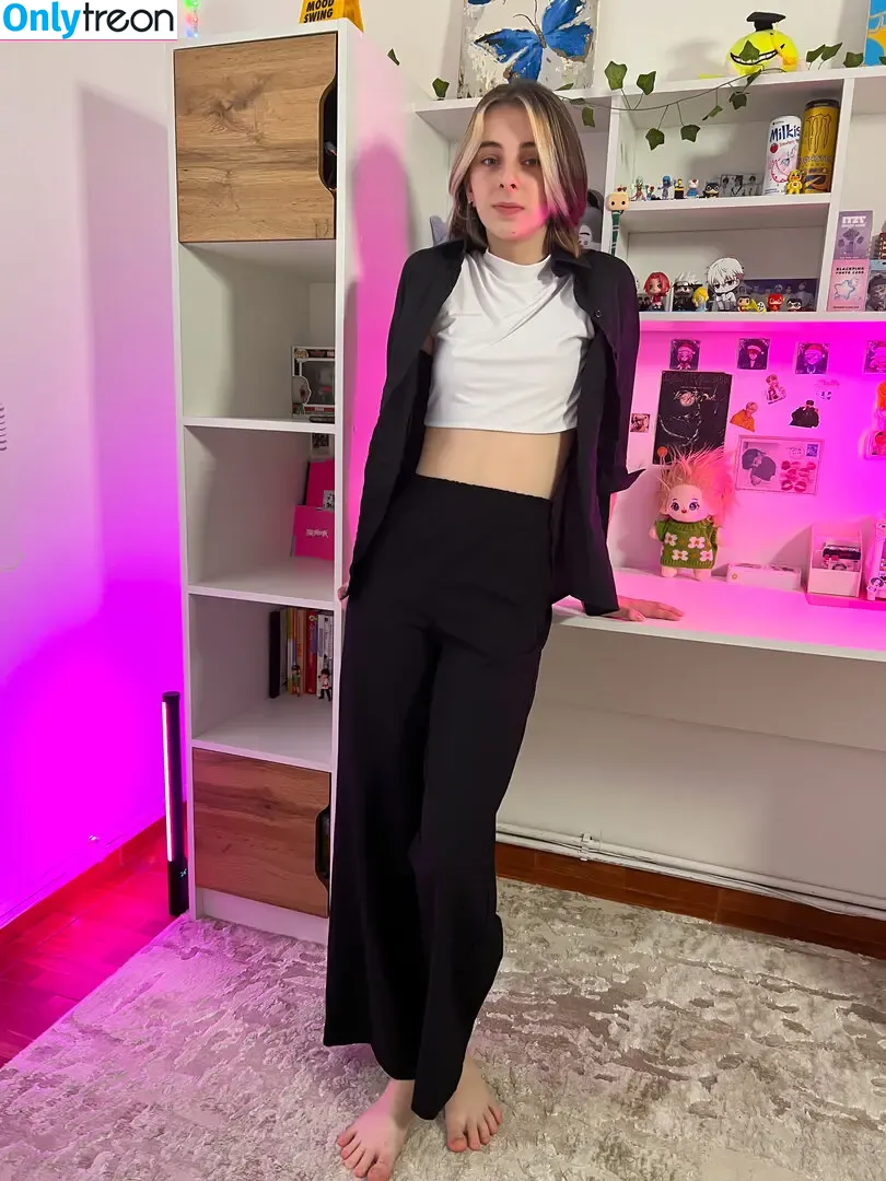 dianawx13 nude photo #0019 (dianavlog13 / la-diana)