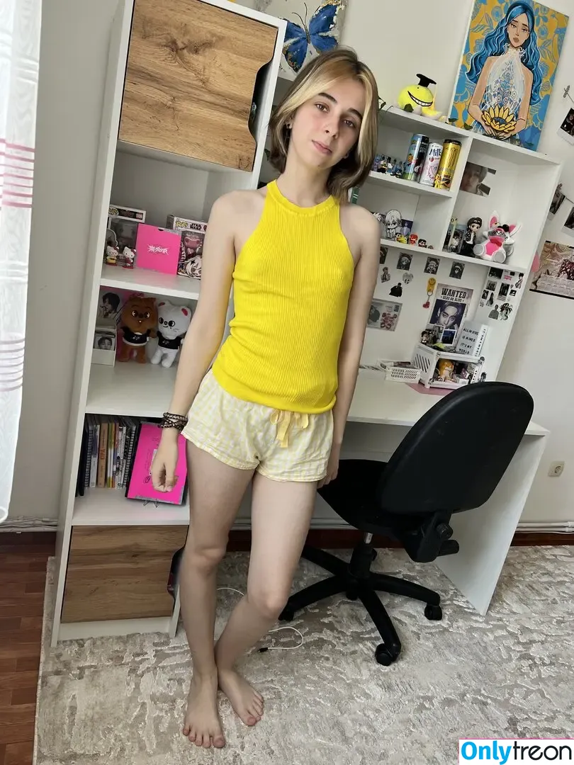 dianawx13 nude photo #0033 (dianavlog13 / la-diana)