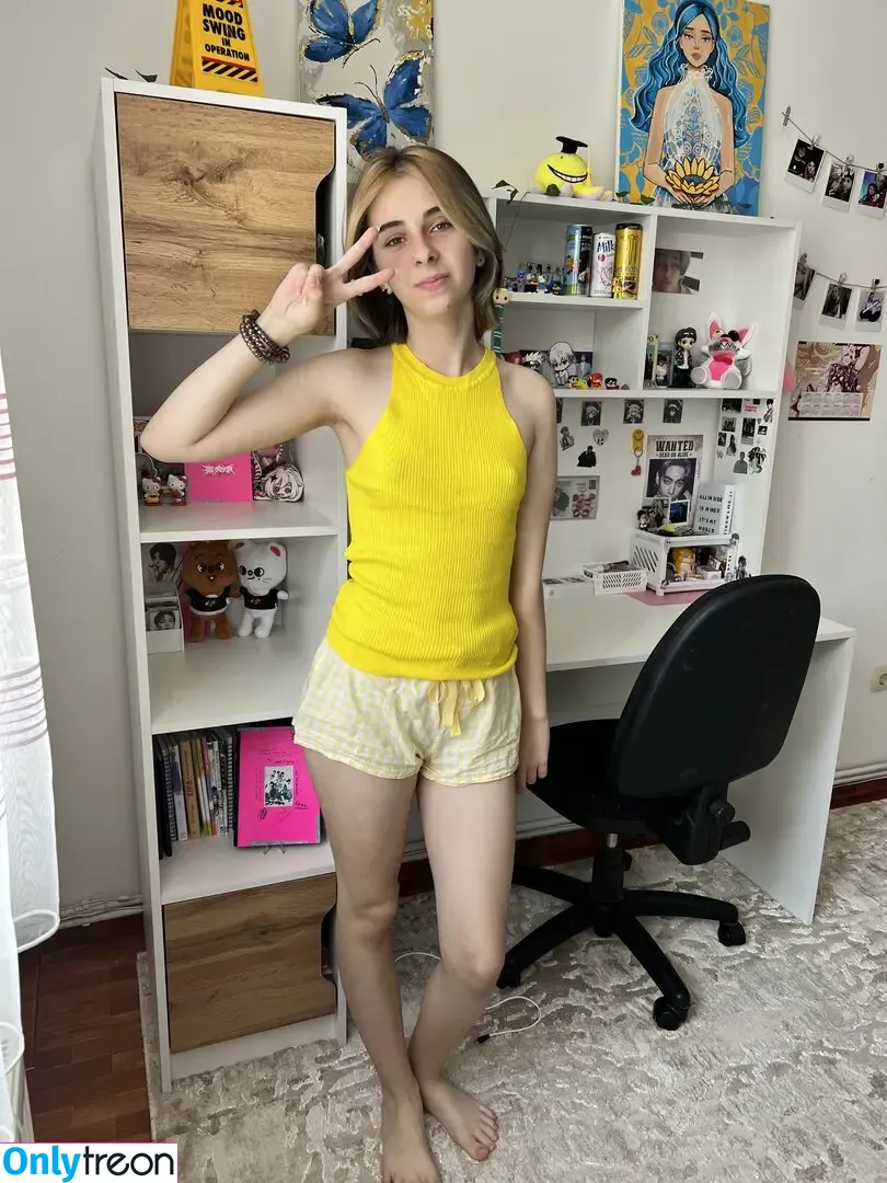 dianawx13 nude photo #0042 (dianavlog13 / la-diana)