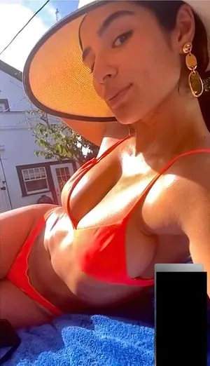 Diane Guerrero / Crazy Jane / Doom Patrol / dianeguerrero__ / dianexguerrero nude photo #0037