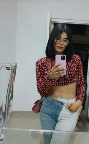 Diane Guerrero / Crazy Jane / Doom Patrol / dianeguerrero__ / dianexguerrero nude photo #0278