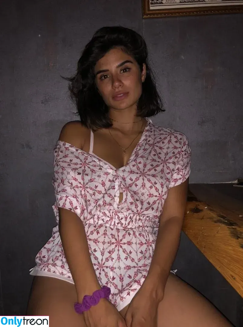 Diane Guerrero nude photo #0030 (Crazy Jane / Doom Patrol / dianeguerrero__ / dianexguerrero)