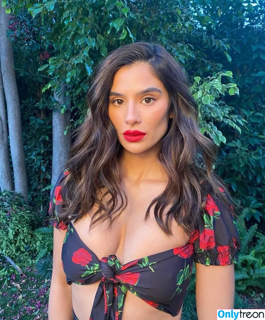 Diane Guerrero nude photo #0042 (Crazy Jane / Doom Patrol / dianeguerrero__ / dianexguerrero)