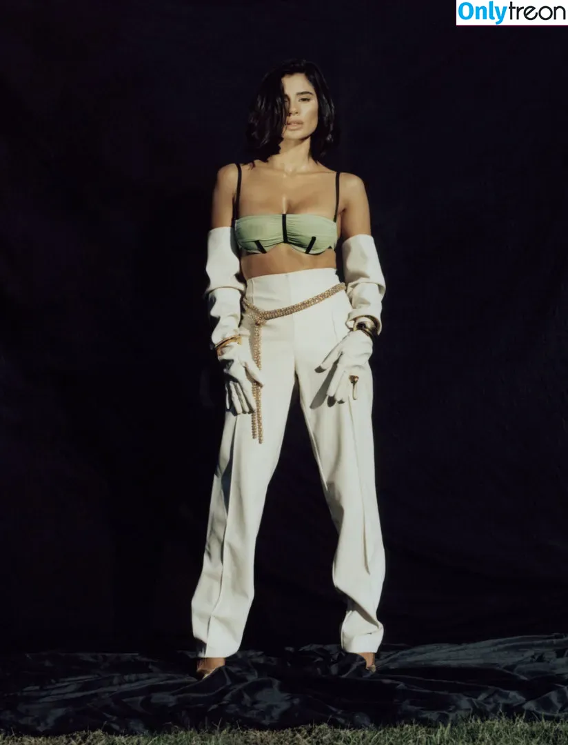 Diane Guerrero nude photo #0070 (Crazy Jane / Doom Patrol / dianeguerrero__ / dianexguerrero)