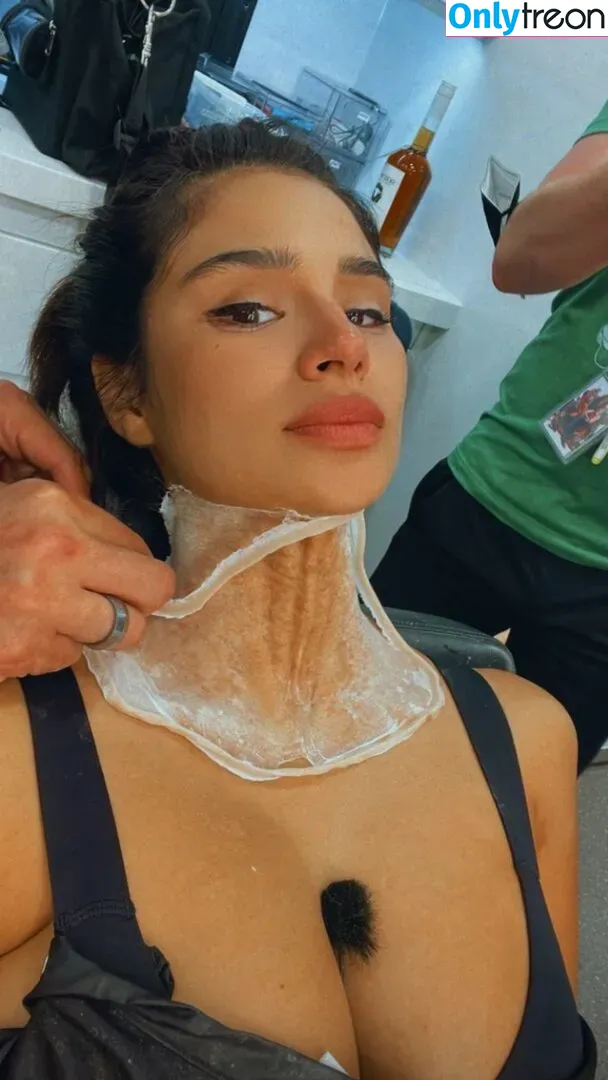 Diane Guerrero nude photo #0118 (Crazy Jane / Doom Patrol / dianeguerrero__ / dianexguerrero)
