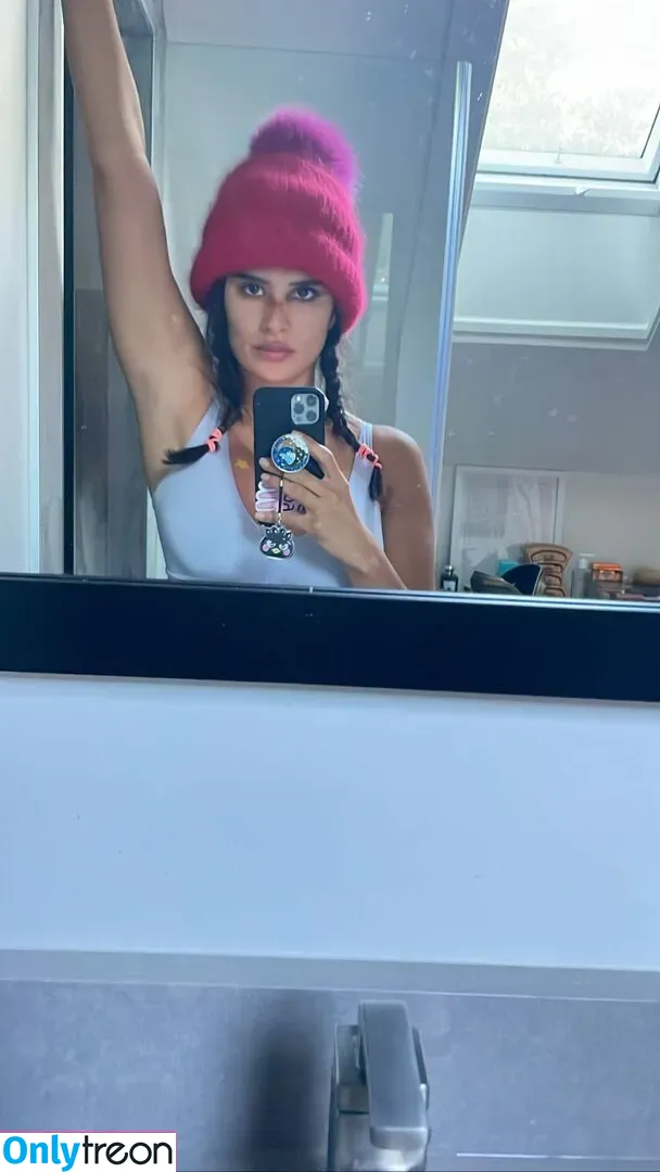 Diane Guerrero nude photo #0148 (Crazy Jane / Doom Patrol / dianeguerrero__ / dianexguerrero)