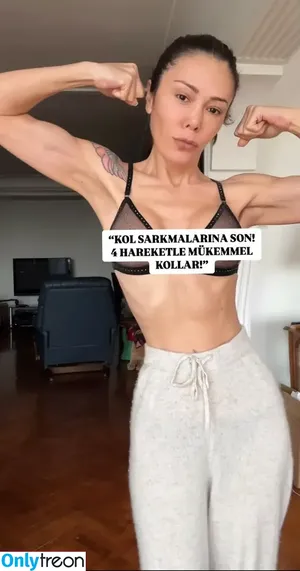 Didemceran nude photo #0003