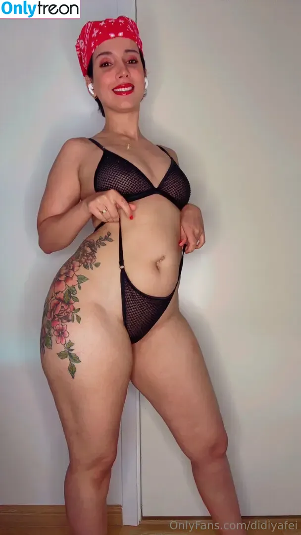 didiyafei nude photo #0012 (kha_yafei / khadija alyafei)