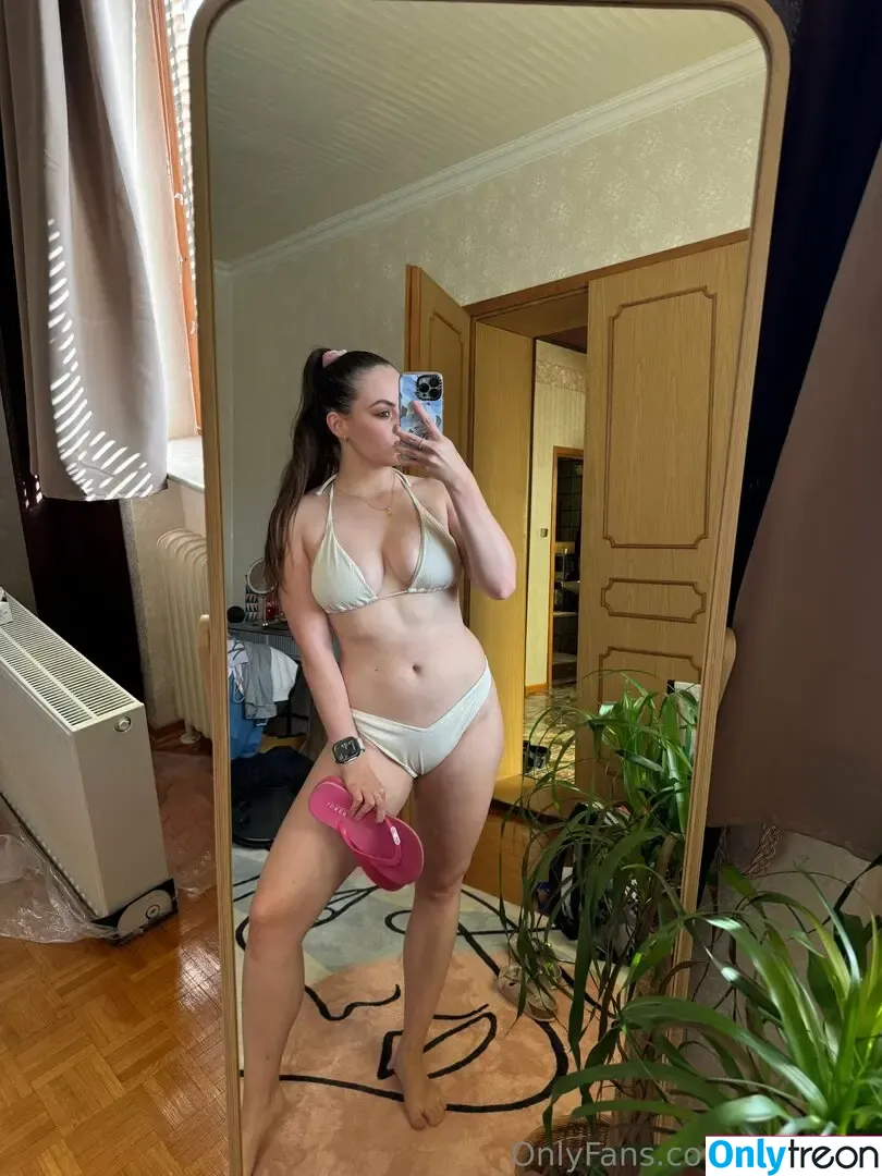 dielenka nude photo #0049 (dielenka)