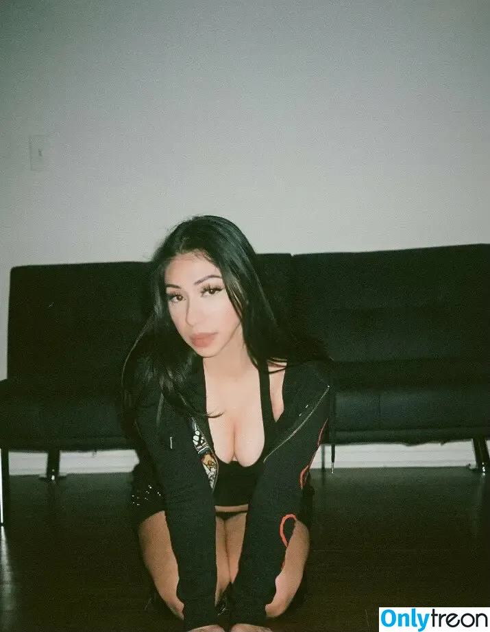 Diemonds.x nude photo #0001 (Https: / Karladelreyyy / diemonds / diemonds_x)